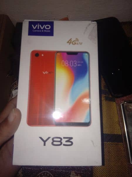 Vivo Y 83 with box 2