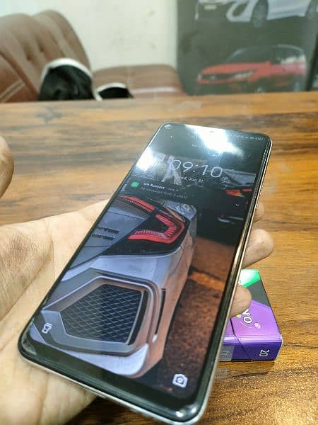 tecno camon 18p 8/128  in brand new condition available for sale 3
