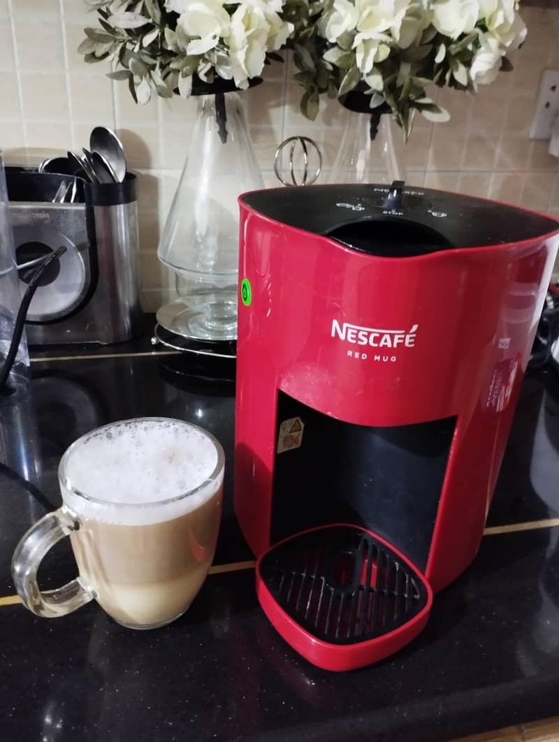 Coffee Maker/Nescafe 6