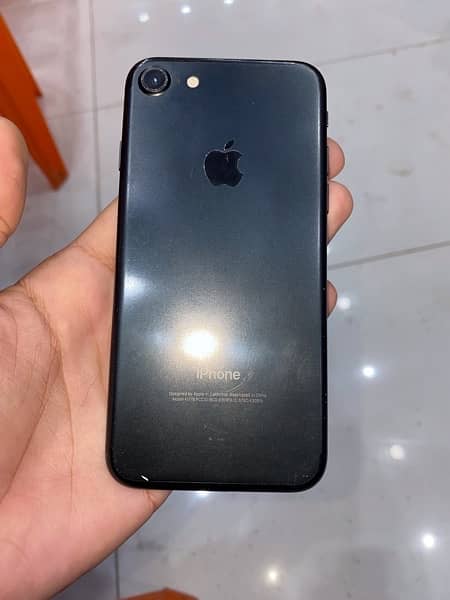Iphone 7 128gb pta approved 2