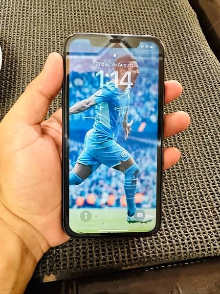 apple iphone 11 64gb urgently sale need cash waterpack 1
