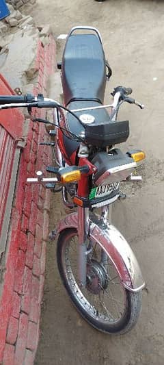 Honda CD 70 10/10 condition All Punjab number