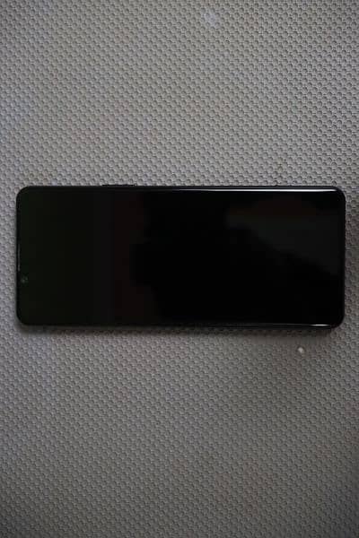 Sony Xperia 5 mark 2 official PTA approved full 10 by 10 condition 9