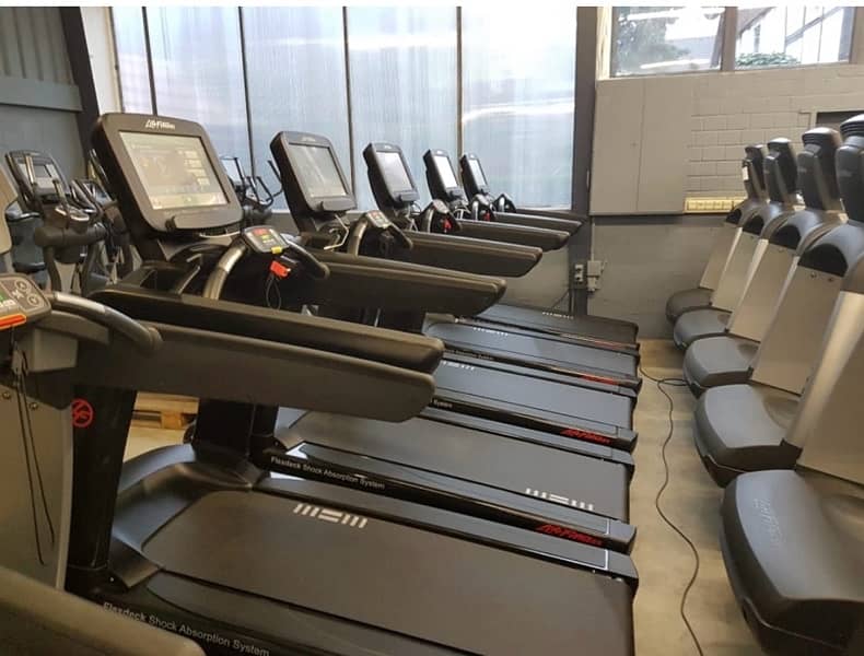 Commercial treadmill,Elliptical,recumbent,gym equipment available/Gym 6