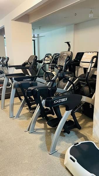 Commercial treadmill,Elliptical,recumbent,gym equipment available/Gym 9