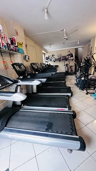 Commercial treadmill,Elliptical,recumbent,gym equipment available 16