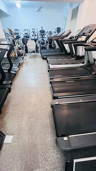 Commercial treadmill,Elliptical,recumbent,gym equipment available 17