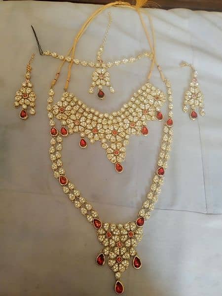 bridal lahanga with jewelry 6