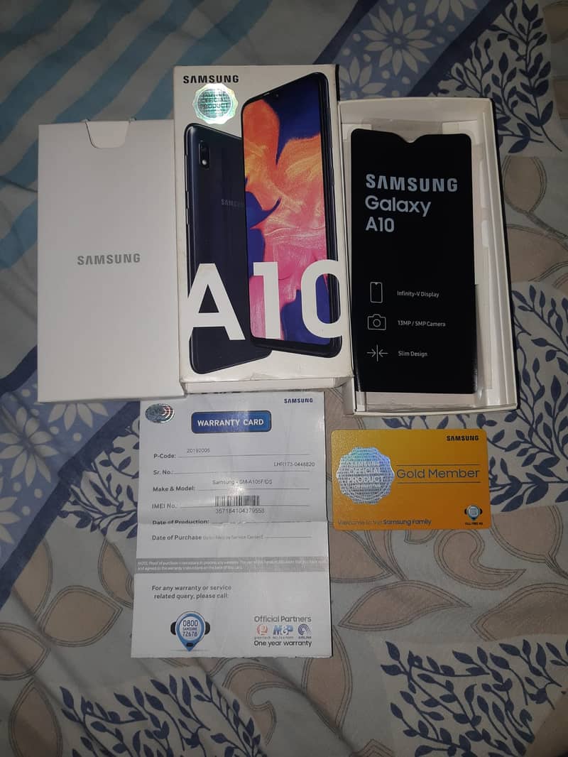 SAMSUNG A10 2/32 WITH BOX SEE IN THIS PICTURE 0300-3971229 2