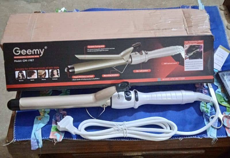 Brand New Hair Curler For Sale in wholesale price 0