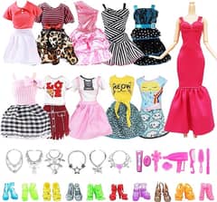 38 Clothes for Barbie Dolls Accessories, c190