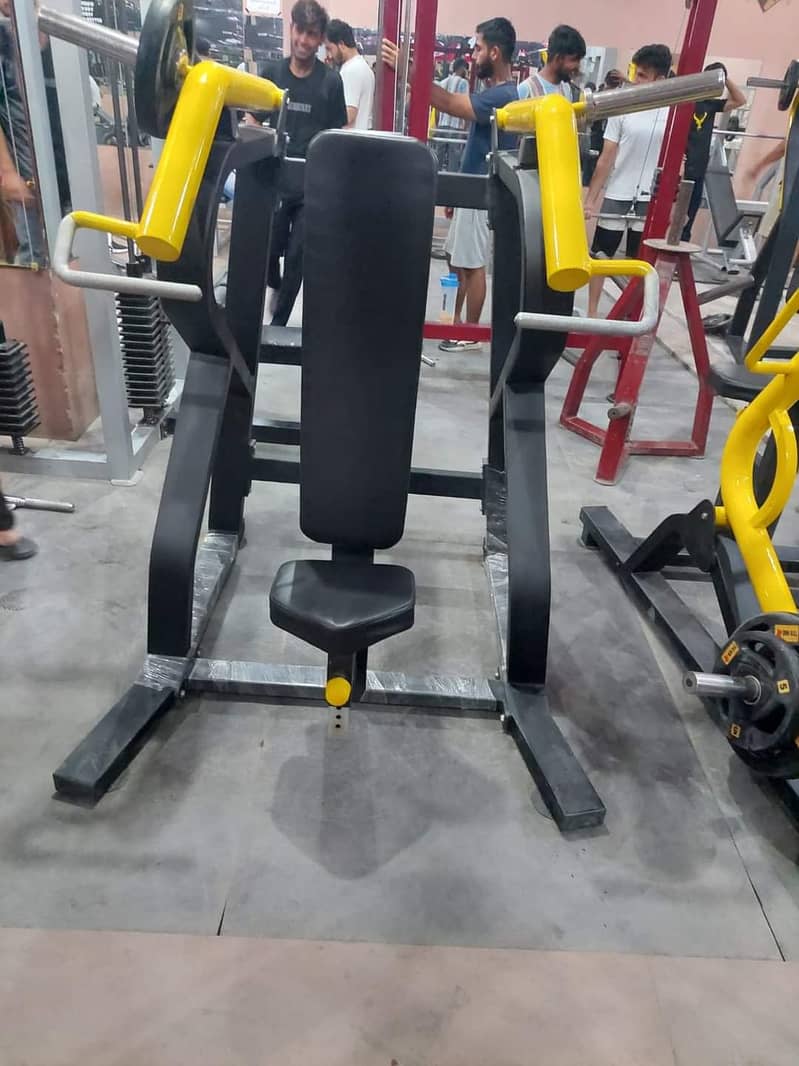 GYm Machines Commercial Free weight Chest 1