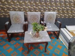 vip 3 bed room chair 1 cntr table  good condition sale urjent basis
