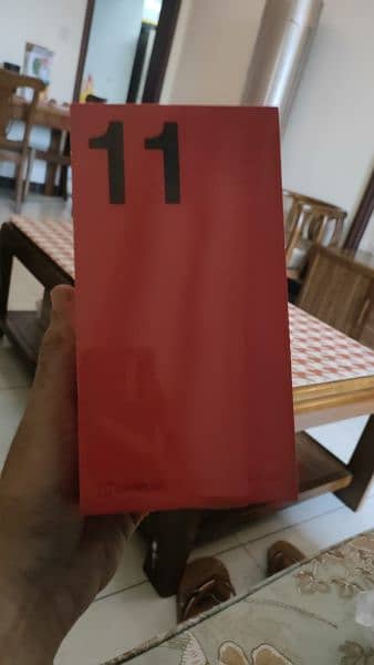 One Plus 11 16-512 GB - Box and Accessories included 1