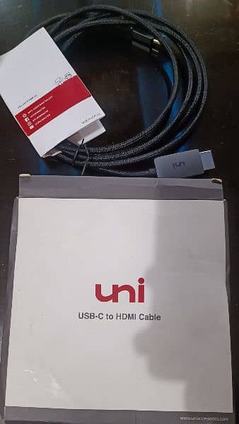 uni USB-C to HDMI Braided Cable & Adapter 3