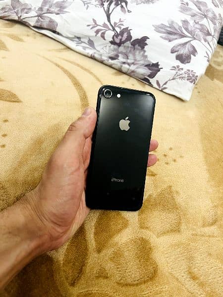 Iphone 8 with original battery, 81%  health and PTA Approved 6