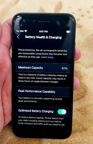 Iphone 8 with original battery, 81%  health and PTA Approved 0