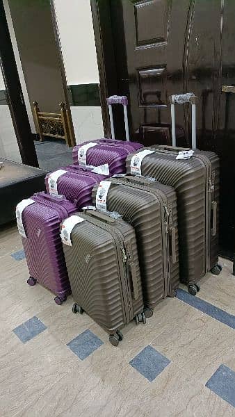 Luggage bags/ travel suitcases/ trolley bags/ travel trolley/ attachi 11