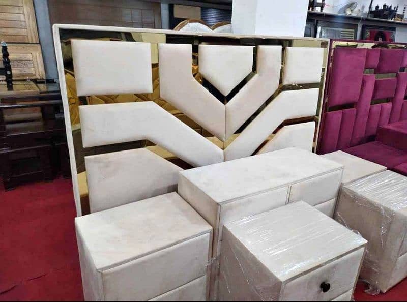 ROYAL HEAVY STYLE KING SIZE DOUBLE BED ONLY 24999 6