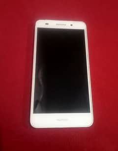 Huawei 6 11 Android phone