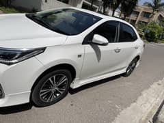 *Toyota Corolla Altis X CVT-i 1.8 2022