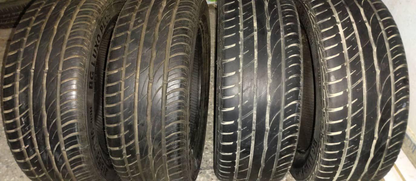 Tyres 215/55 R-16 Almost New Condition 9