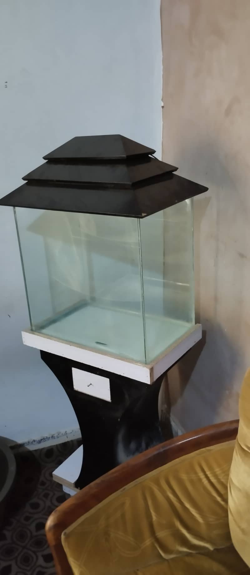 Fish Aquarium For Sale. 7