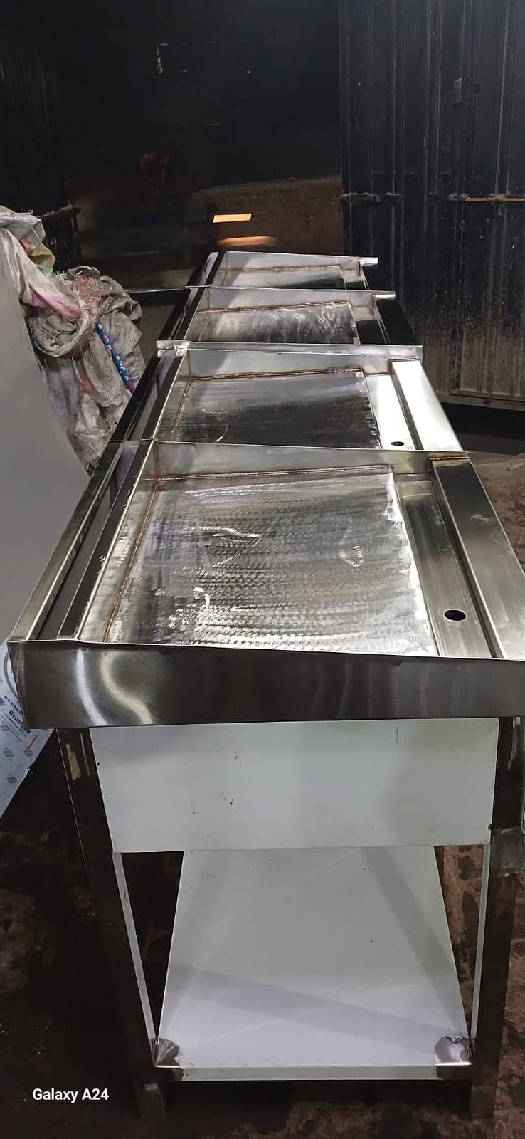 Display counter , bakery counter, working table ,dough mixer/hot plate 13