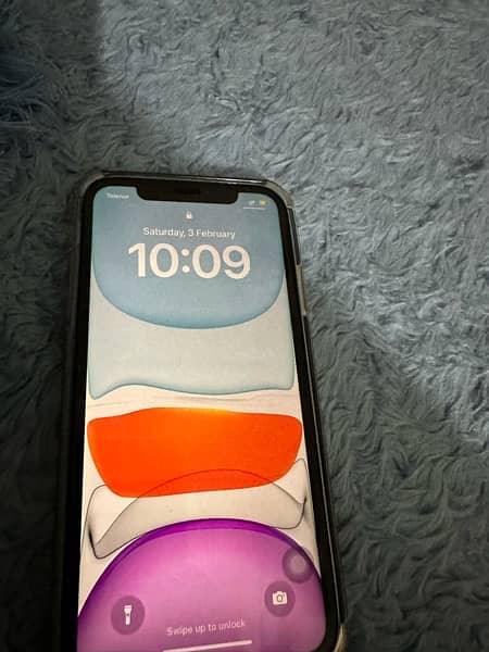 iphone 11 with charger and box 64 GB pta proved physical +esim 4