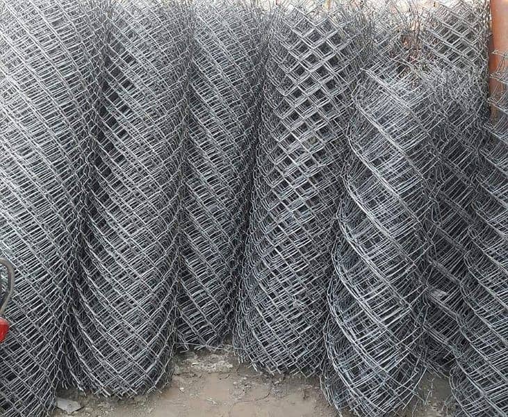 Chain link fence Razor wire Barbed wire security wire welded mesh jali 5