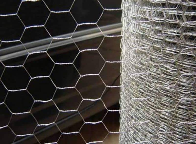 Chain link fence Razor wire Barbed wire security wire welded mesh jali 17