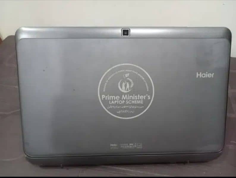 HAIER Y11b LAPTOP TOUCH  4gb/32gb ssd 500gb hdd keyboard deactivated 1