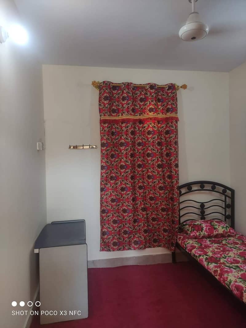 Hostel for boys near iqra university 2