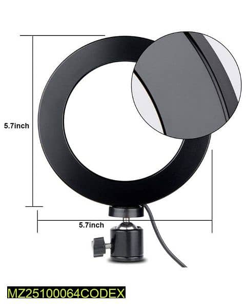 Ring light with tripod. 0