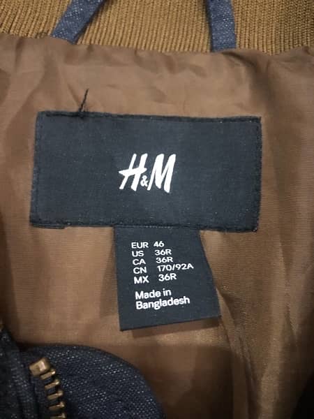 H&M sleeveless jacket small-medium 1