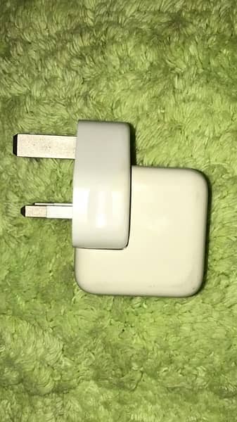 Apple 5W (5V-1A)  Original Chargers From UK For iPhones/iPads/Airpods. 14