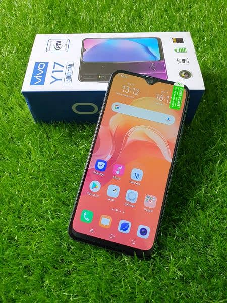 Oppo F11 8/256Gb, Vivo Y17 8Gb 256Gb Dual sim ( 5000 Mah batter) 10/10 7