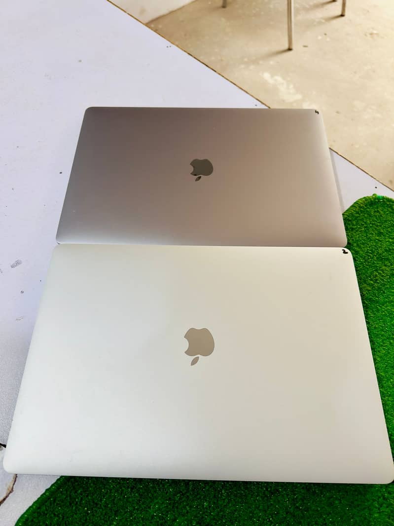 Apple Macbook Pro 2019 Core i9 Silver Coler     32/512 2