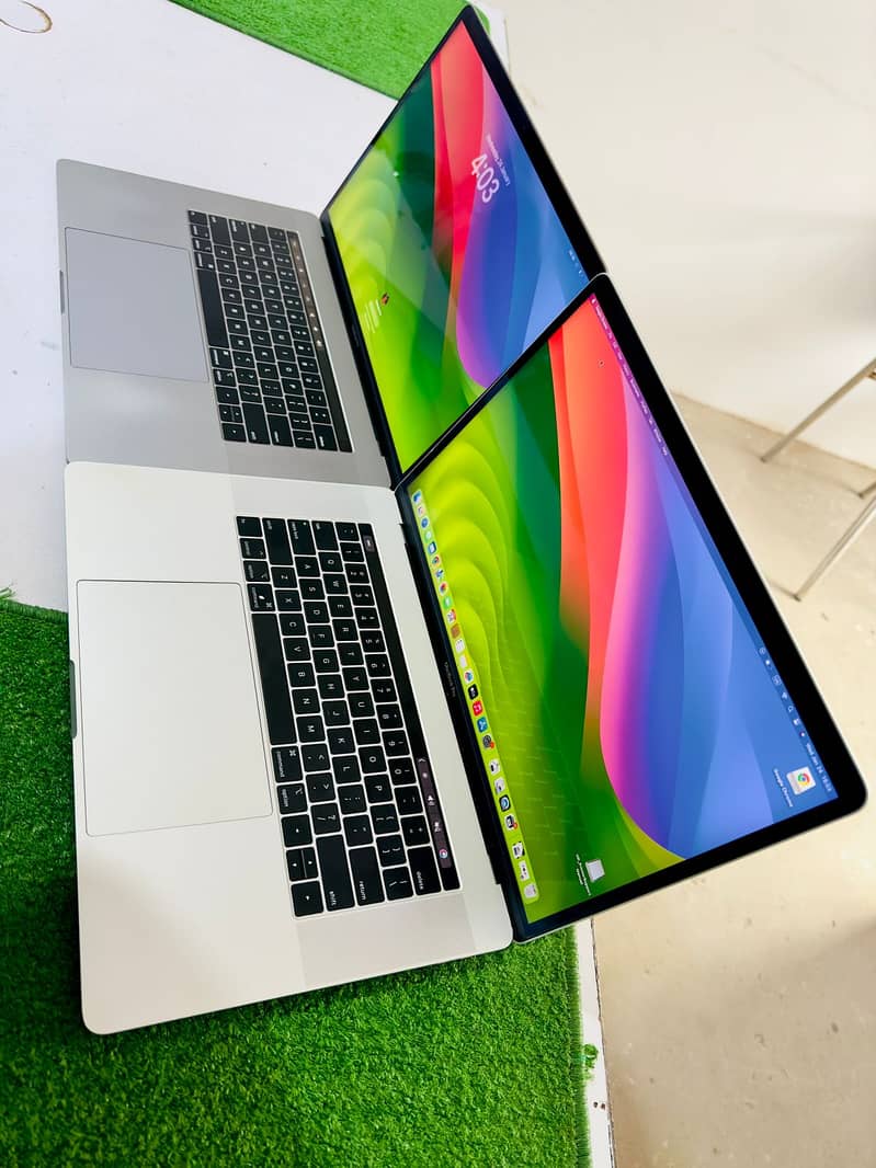 Apple Macbook Pro 2019 Core i9 Silver Coler     32/512 4