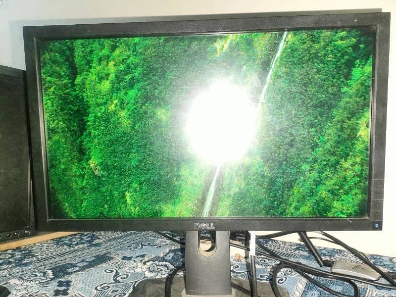 Dell 22 inch Led Monitor 5