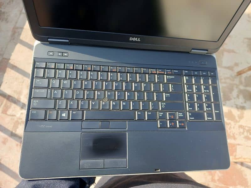 Dell i7 4th generation laptop 1