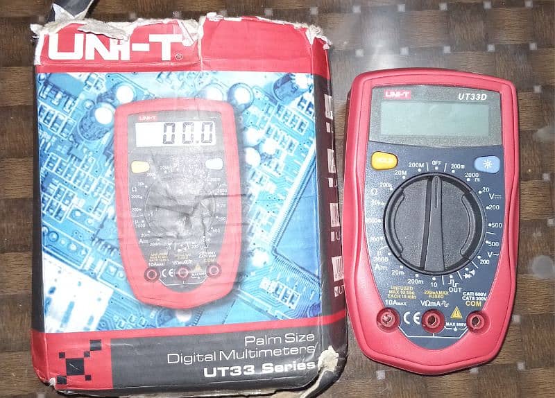 Digital Multimeter UNI-T Palm size T33D series 2