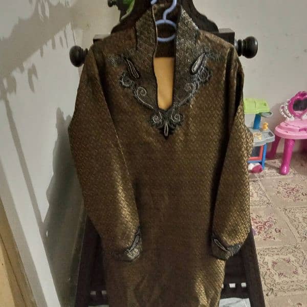 Groom Mehndi updated stylish dress 9
