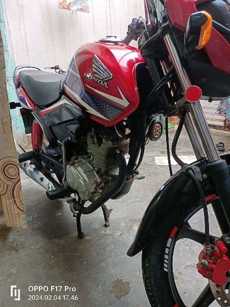 Honda CB 125 f 2021 model Karachi number 17