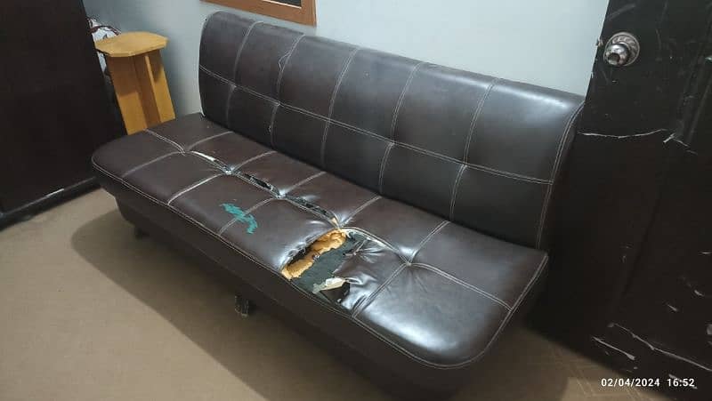 sofa 5 seater urgent sale 1