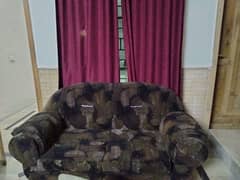 7 Seater Sofa Used like new condition 0