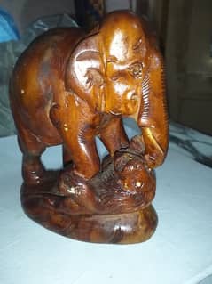 wooden elephant showpiece