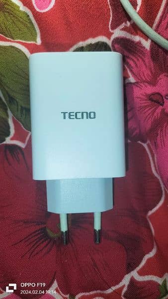 Tecno 33 wat super fast original box wala charger for Sall 0