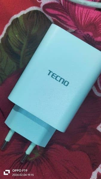 Tecno 33 wat super fast original box wala charger for Sall 6