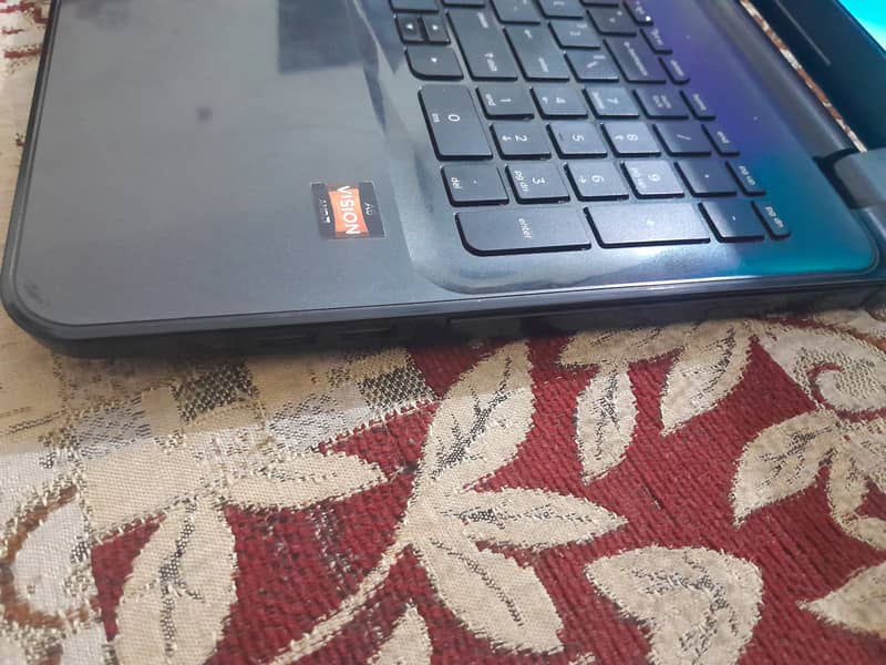 Urgent. Laptop for sale AMD-A6 5200 3rd generation 5